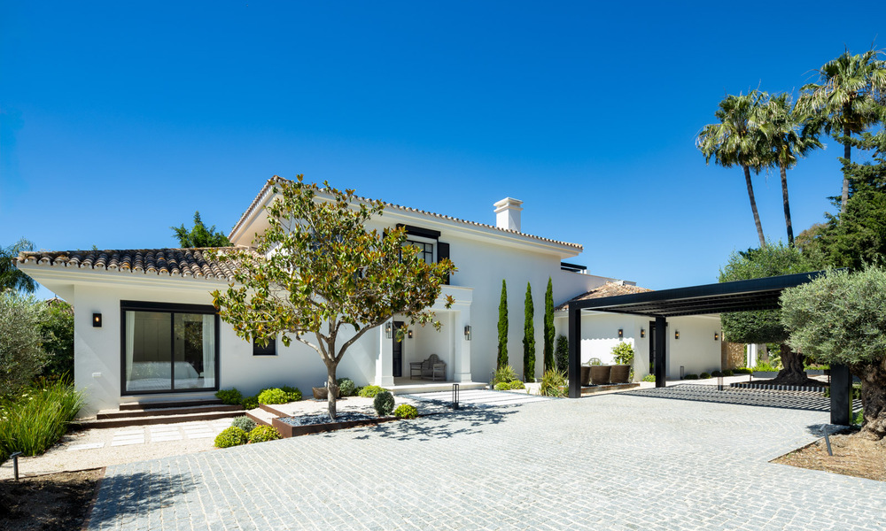 Villa méditerranéenne moderne luxueusement rénovée à vendre, en première ligne de golf à Nueva Andalucia, Marbella 73878