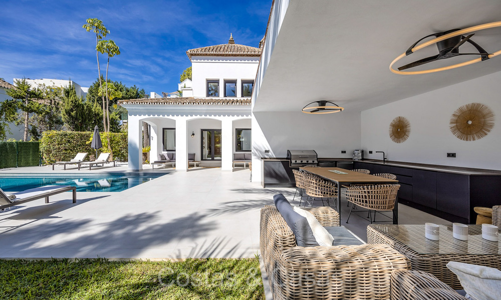 Villa de luxe méditerranéenne à vendre avec une apparence charmante et intemporelle à Benahavis - Marbella 73925