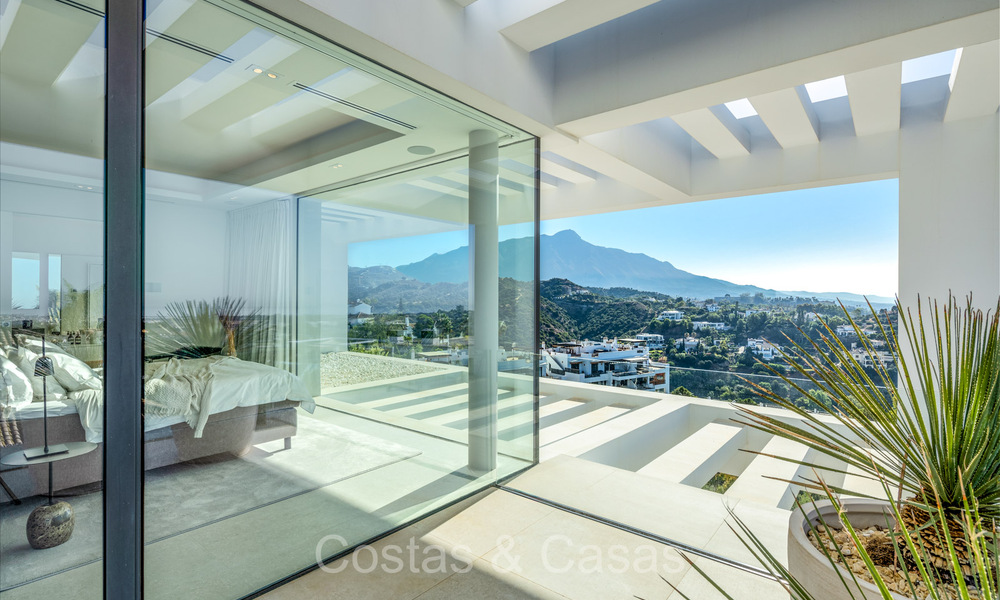 Majestueuse villa design avec une architecture de pointe à vendre à La Quinta, Benahavis - Marbella 73991