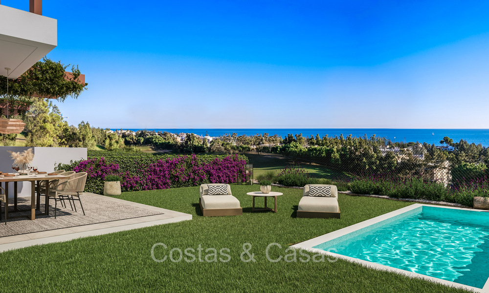 Revente! Propriété de nouvelle construction à vendre avec vue sur le golf et la mer, à deux pas du club de golf de Mijas Costa, Costa del Sol 74028