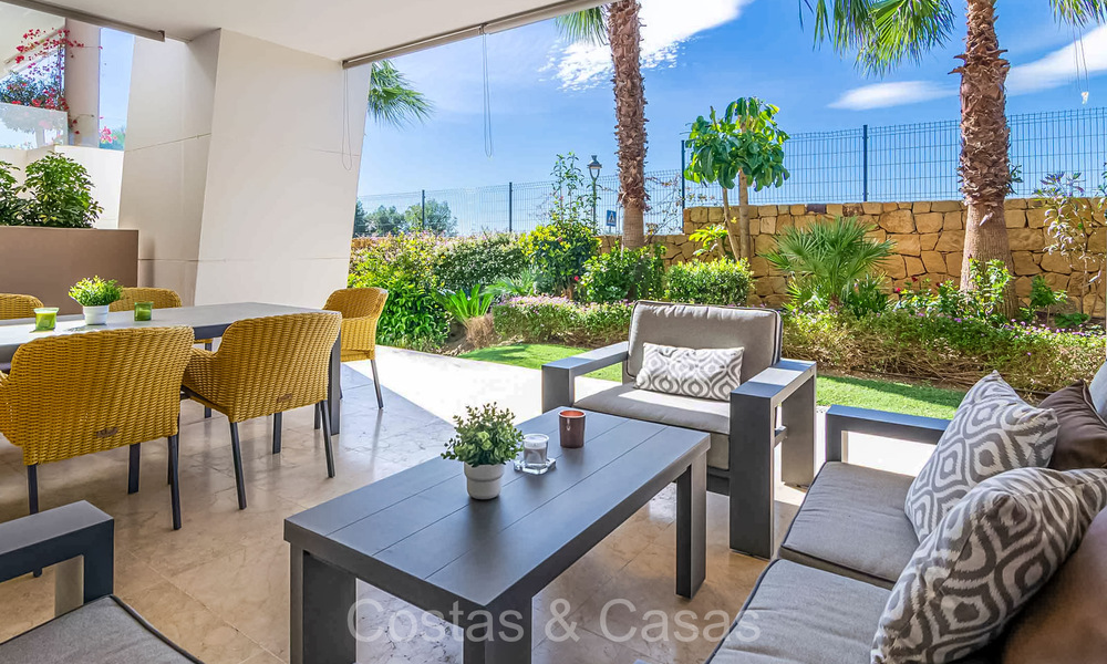 Luxueux appartement avec jardin à vendre à Cabopino, à l'est du centre de Marbella 74075