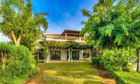 Villa méditerranéenne de premier ordre à vendre dans un complexe exclusif sur le Golden Mile de Marbella 74176