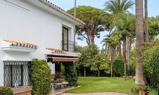 Charmante villa méditerranéenne à vendre à deux pas de la plage de Los Monteros, à l'est du centre de Marbella 74339 