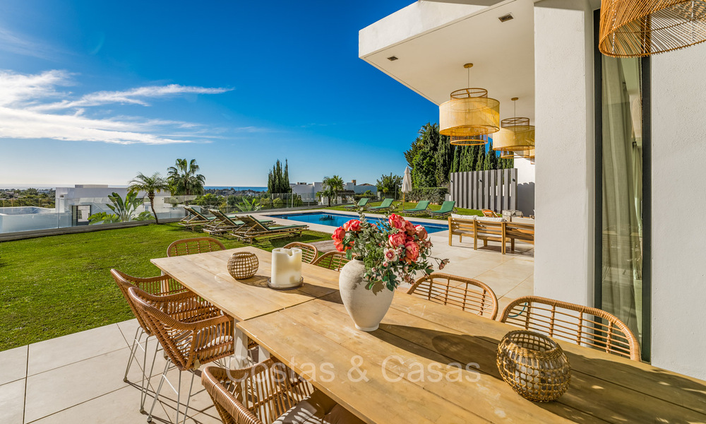 Villa de luxe moderniste à vendre avec vue panoramique sur la mer dans un quartier exclusif de Benahavis - Marbella 74431