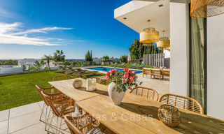 Villa de luxe moderniste à vendre avec vue panoramique sur la mer dans un quartier exclusif de Benahavis - Marbella 74431 