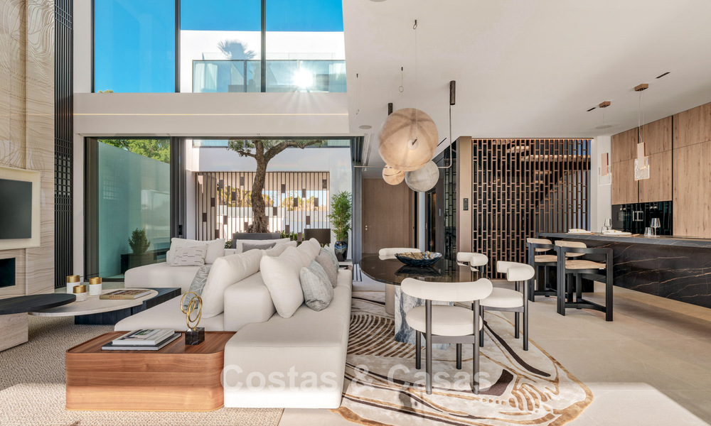 Maison de luxe prête à emménager dans un complexe innovant et luxueux avec vue sur la mer, située sur le Golden Mile de Marbella 74516