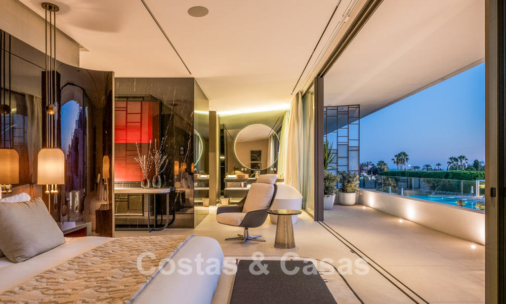 Maison de luxe prête à emménager dans un complexe innovant et luxueux avec vue sur la mer, située sur le Golden Mile de Marbella 74538