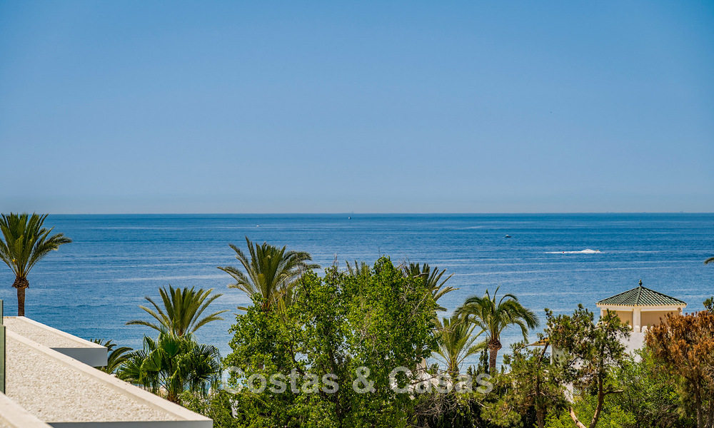 Maison de luxe prête à emménager dans un complexe innovant et luxueux avec vue sur la mer, située sur le Golden Mile de Marbella 74545