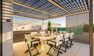 Maison de luxe prête à emménager dans un complexe innovant et luxueux avec vue sur la mer, située sur le Golden Mile de Marbella 74569 