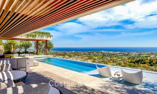 Impressionnantes villas de nouvelle construction à vendre avec vue sur la mer, le golf et la montagne à Benahavis - Marbella 74851 