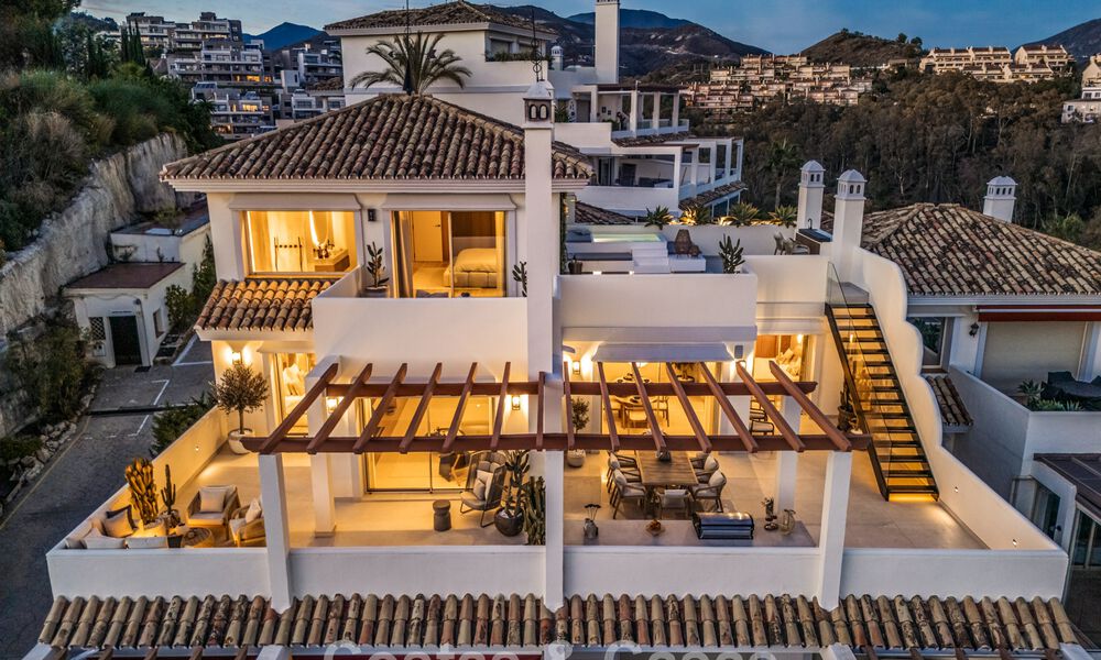 Penthouse prestigieux rénové avec vue panoramique sur la mer à vendre dans la vallée du golf de Nueva Andalucia, Marbella 773622