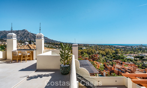 Penthouse prestigieux rénové avec vue panoramique sur la mer à vendre dans la vallée du golf de Nueva Andalucia, Marbella 773635