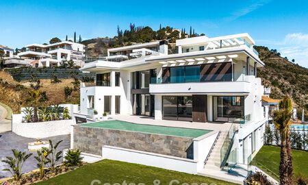 Villa de luxe neuve avec vue sur la mer à vendre dans une urbanisation sécurisée à La Quinta, Marbella - Benahavis 773684