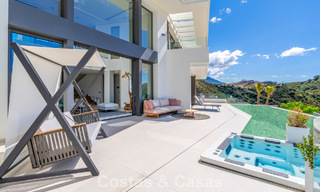 Villa de luxe neuve avec vue sur la mer à vendre dans une urbanisation sécurisée à La Quinta, Marbella - Benahavis 773689 