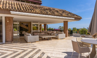 Chef-d'œuvre architectural à vendre avec une vue imprenable sur la mer à La Quinta, Benahavis - Marbella 774004 