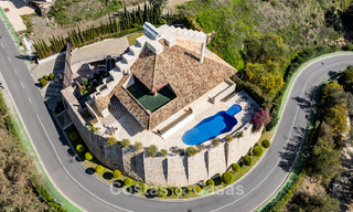 Chef-d'œuvre architectural à vendre avec une vue imprenable sur la mer à La Quinta, Benahavis - Marbella 774036 