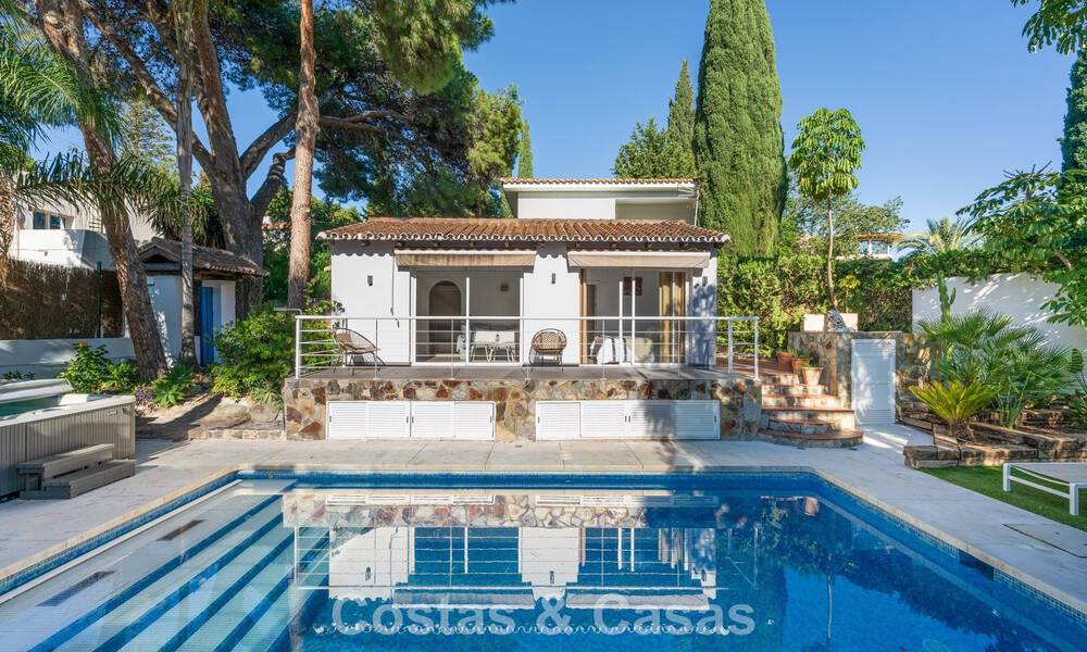 Belle villa moderne de luxe avec logement séparée à vendre à Nueva Andalucia, Marbella 774127