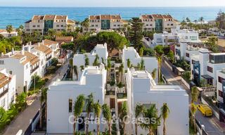 Prête à emménager, villa moderne de nouvelle construction à vendre à deux pas de la plage sur le Golden Mile de Marbella 774339 