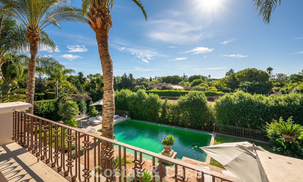 Impressionnante villa de luxe à vendre dans une urbanisation prestigieuse à quelques pas de la plage de Guadalmina Baja, Marbella 773945