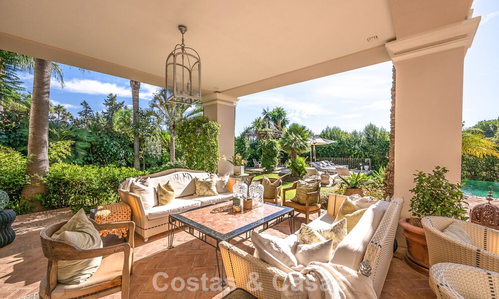 Impressionnante villa de luxe à vendre dans une urbanisation prestigieuse à quelques pas de la plage de Guadalmina Baja, Marbella 773969