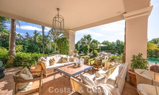 Impressionnante villa de luxe à vendre dans une urbanisation prestigieuse à quelques pas de la plage de Guadalmina Baja, Marbella 773969 