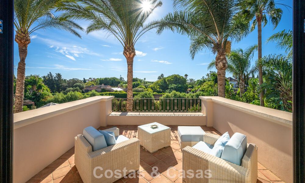 Impressionnante villa de luxe à vendre dans une urbanisation prestigieuse à quelques pas de la plage de Guadalmina Baja, Marbella 773975