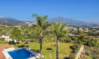 Maison semi-détachée avec jardin privé et vue panoramique à vendre à Benahavis - Marbella 774188 