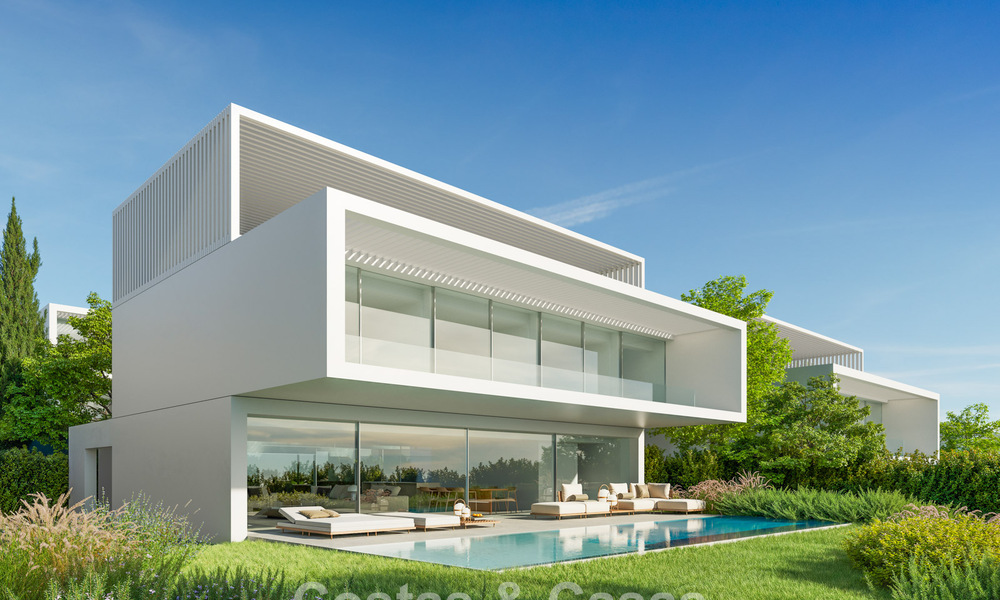 Villas design high-tech à vendre dans un environnement naturel sur le terrain de golf d'Estepona 774445