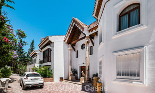 Villa unique de style loft à vendre dans un quartier résidentiel recherché à Nueva Andalucia, Marbella 774487 