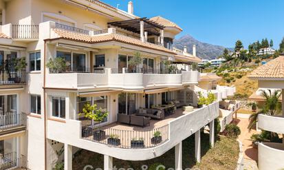 Appartement duplex de luxe avec 4 chambres à vendre dans un complexe résidentiel à Nueva Andalucía, Marbella 798393