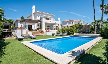 Spacieuse villa de style architectural espagnol moderne avec vue imprenable sur la mer à vendre à Manilva, Costa del Sol 800663