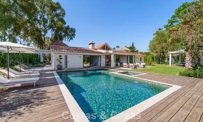 Luxueuse villa de plain-pied avec piscine chauffée à vendre, en bord de mer près de Puerto Banús et San Pedro, Marbella 805834