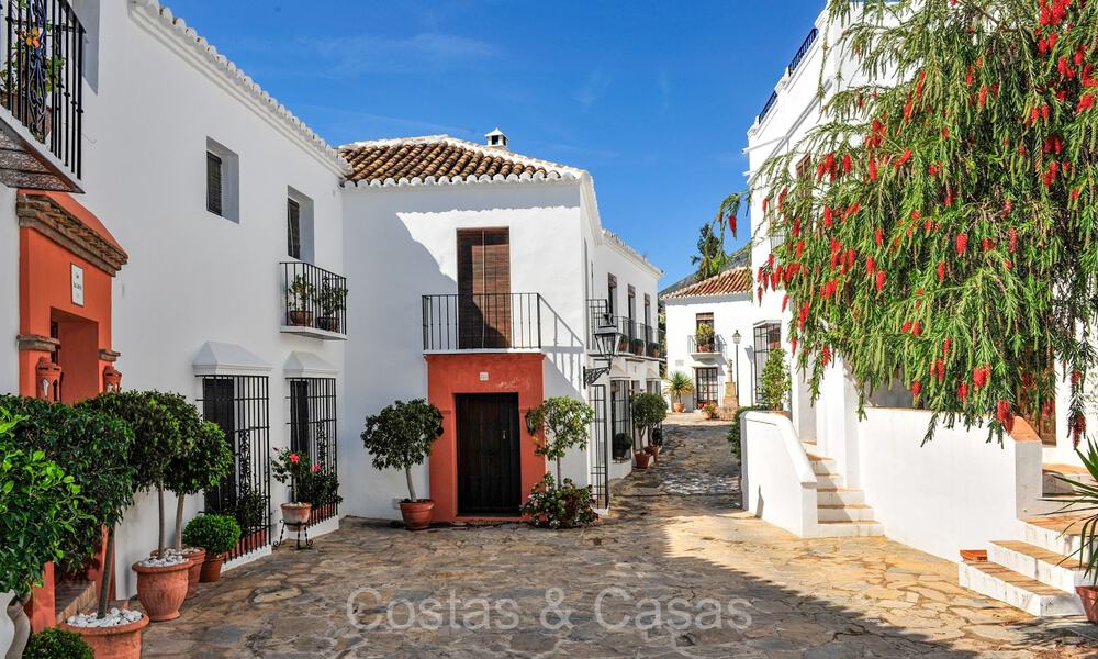 Maisons à vendre dans un village andalou dans le coeur de la Mille d' Or, Marbella - Puerto Banús 73307